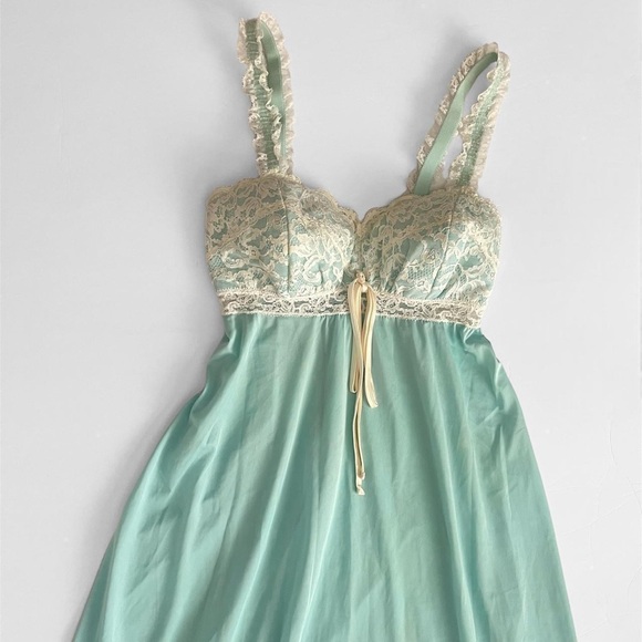 Olga Powder Blue Long Flowy Full Length NightGown Slip Dress Vintage - Picture 4 of 9